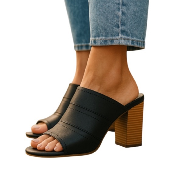 ANA Roanoke Chunky Heel Mules Black Faux Leather Open Almond Toe Shoes Size 10 - Picture 1 of 12